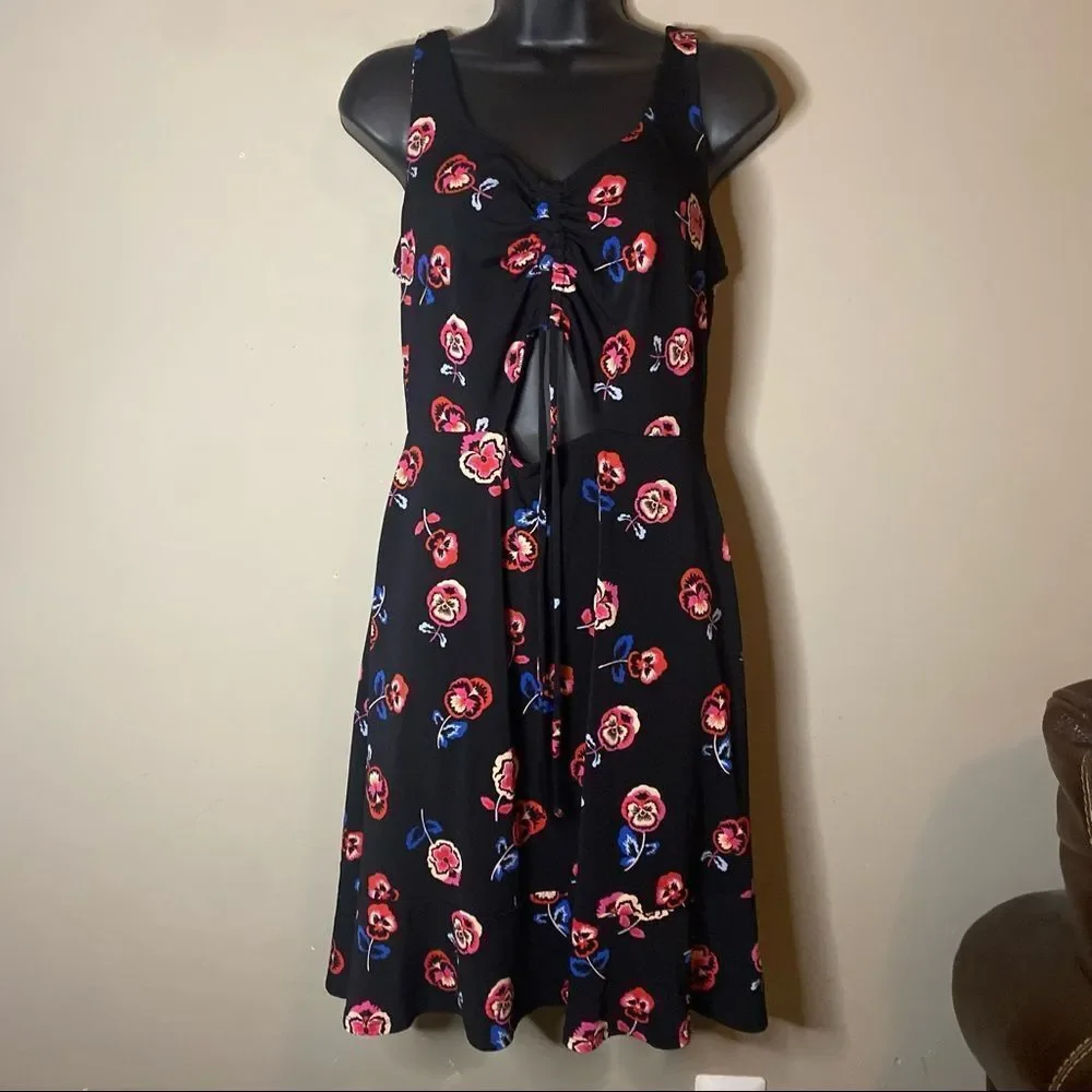 EXPRESS Black Floral Open Cut Sleeveless Midi Dress - Picture 2 of 10